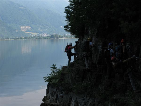 Sent. Attrezzato Sasse-Lago d'Idro (BS)/Cai Cusano