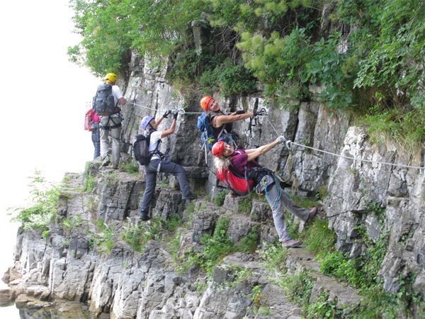 Sent. Attrezzato Sasse-Lago d'Idro (BS)/Cai Cusano