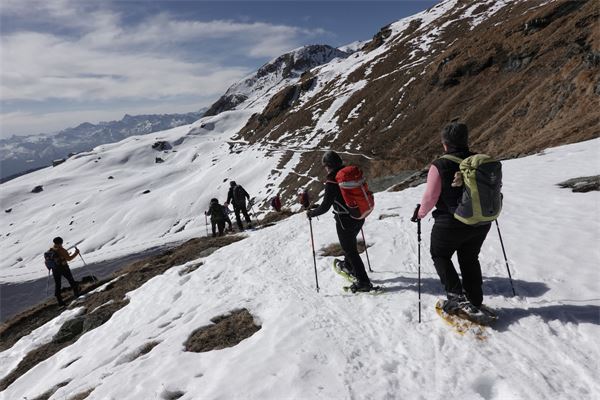 Rifugio Arp (AO) con Cai Cusano M.