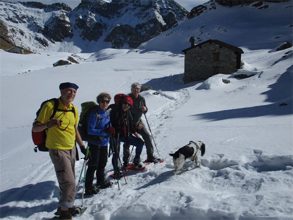 Rifugio Arp (AO) con Cai Cusano M.