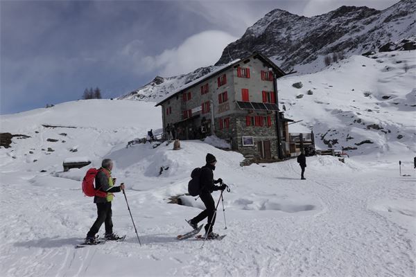 Con le ciaspole in Val Malenco (SO)