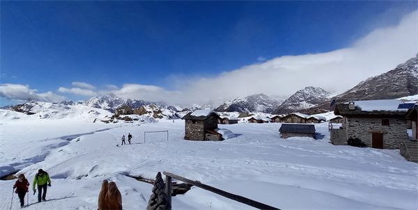 Con le ciaspole in Val Malenco (SO)