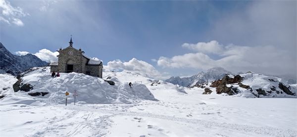 Con le ciaspole in Val Malenco (SO)
