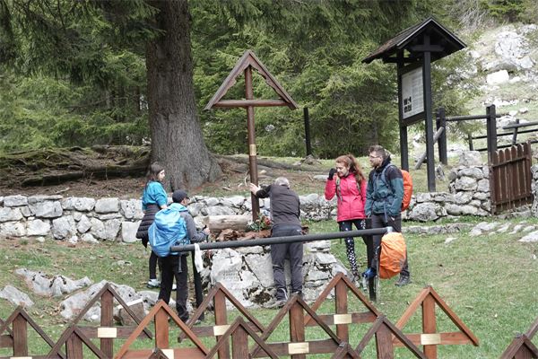 Tra i forti dell'Altipiano di Asiago (VI)