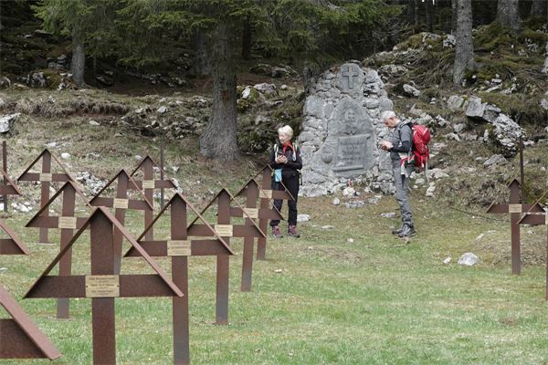 Tra i forti dell'Altipiano di Asiago (VI)