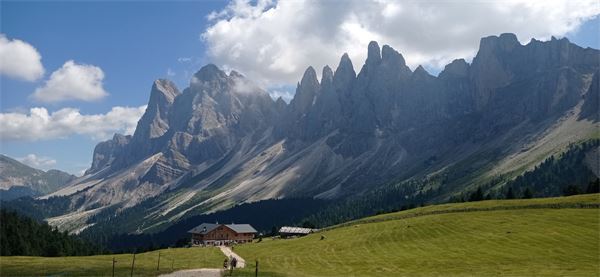 Trekking d’Agosto SENTIERO DOLORAMA++
