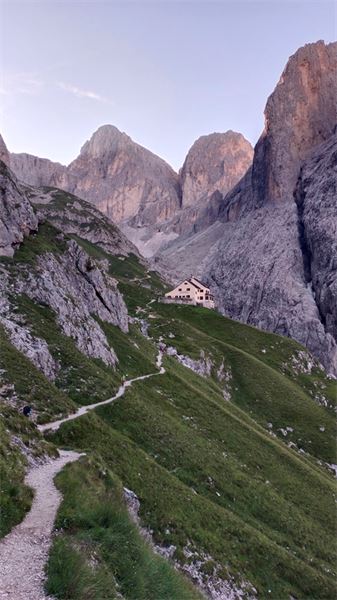 Trekking d’Agosto SENTIERO DOLORAMA++