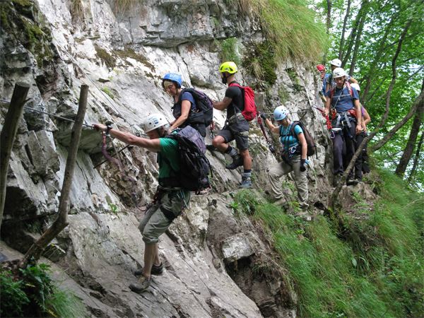 Sent. Attrezzato Sasse-Lago d'Idro (BS)/Cai Cusano