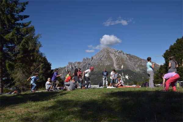 Alpinismo Giovanile Piani Resinelli (LC)