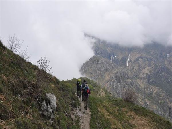 Monte Magnodeno - Rif. Alpinisti Monzesi (LC)