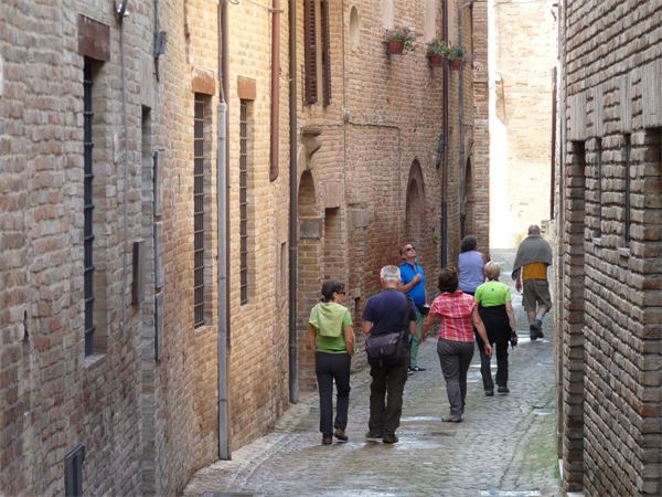 Sui monti dei paesi terremotati di Marche e Umbria