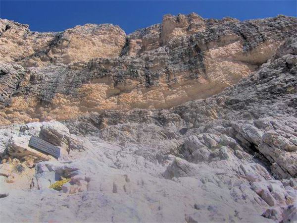 Rif. Giussani – Dolomiti (BL)