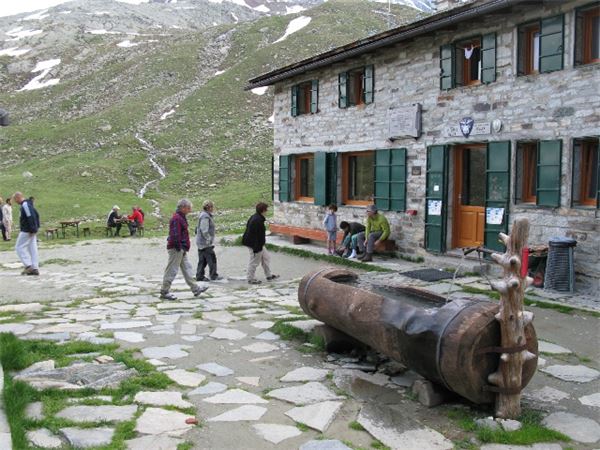 Rif. V. Sella - P. N. Gran Paradiso (AO)