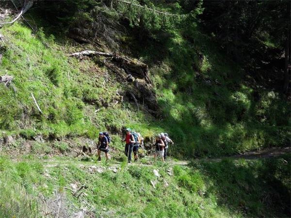 TREKKING ALTA VIA DEI PASTORI - DOLOMITI