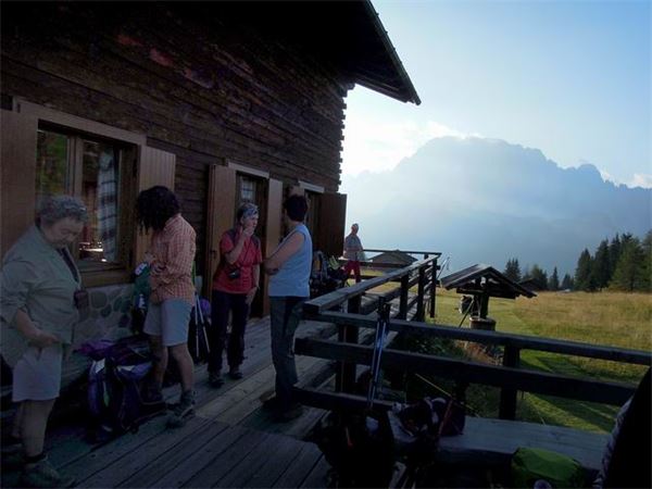 TREKKING ALTA VIA DEI PASTORI - DOLOMITI