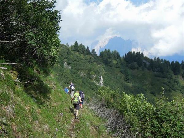 TREKKING ALTA VIA DEI PASTORI - DOLOMITI