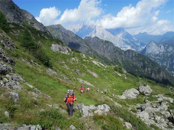 TREKKING ALTA VIA DEI PASTORI - DOLOMITI