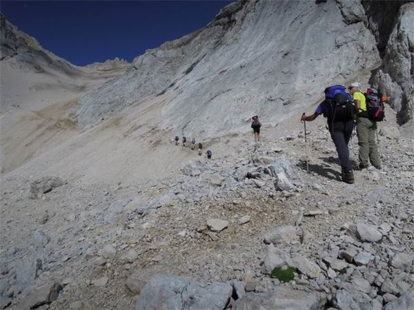 TREKKING ALTA VIA DEI PASTORI - DOLOMITI