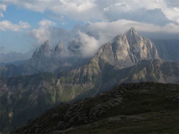 TREKKING ALTA VIA DEI PASTORI - DOLOMITI