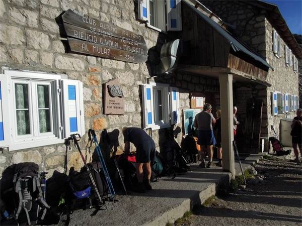 TREKKING ALTA VIA DEI PASTORI - DOLOMITI
