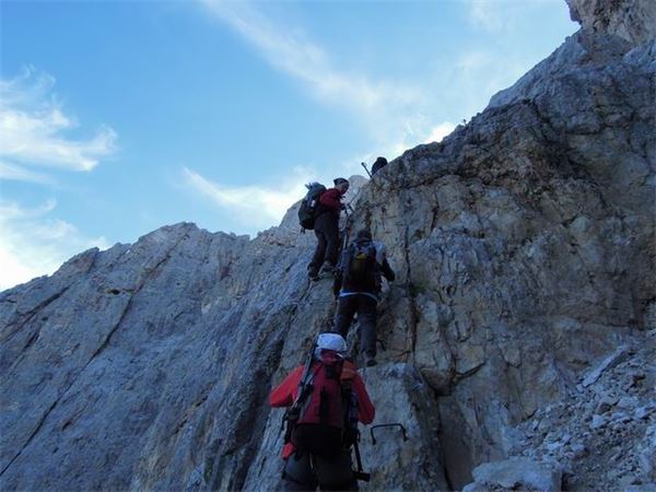TREKKING ALTA VIA DEI PASTORI - DOLOMITI