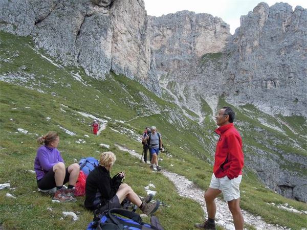 TREKKING ALTA VIA DEI PASTORI - DOLOMITI