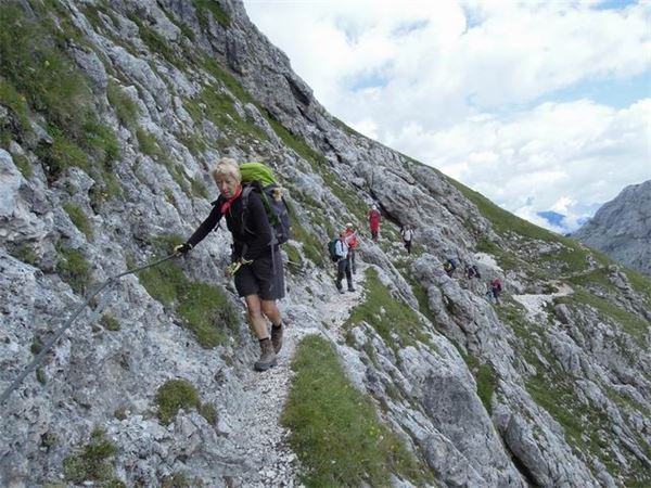 TREKKING ALTA VIA DEI PASTORI - DOLOMITI