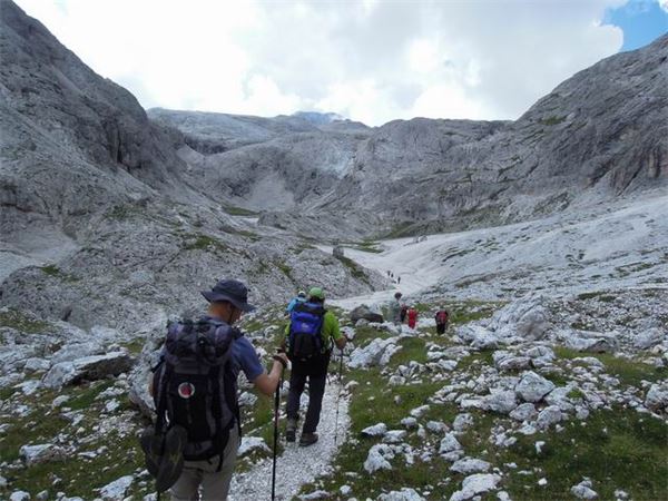 TREKKING ALTA VIA DEI PASTORI - DOLOMITI