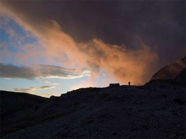 TREKKING ALTA VIA DEI PASTORI - DOLOMITI