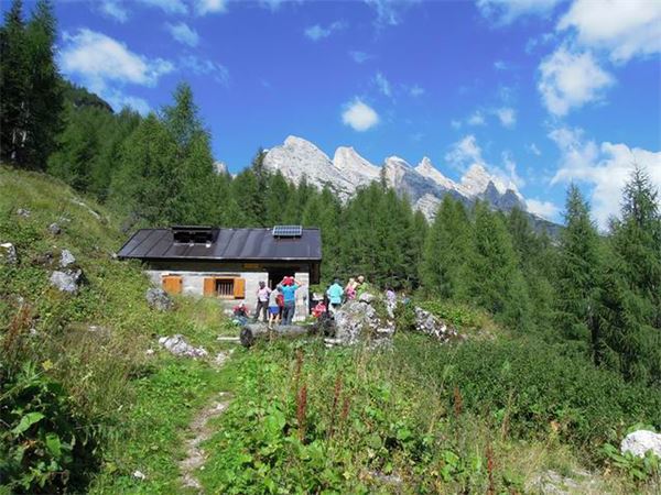 TREKKING ALTA VIA DEI PASTORI - DOLOMITI